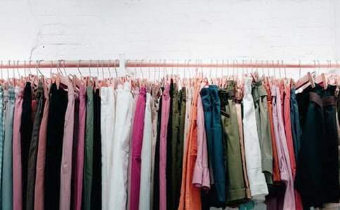 服装店的工作总结500字 服装店的工作总结和计划怎么写简短