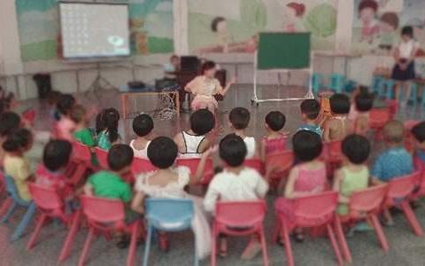 幼儿园小班总结孩子的成长与收获 幼儿园小班保育员个人总结